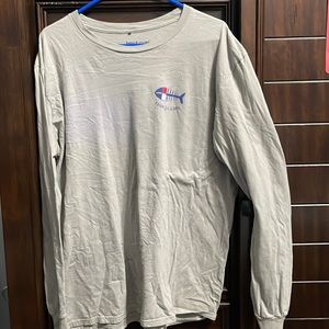 Men’s long sleeve shirt size XL